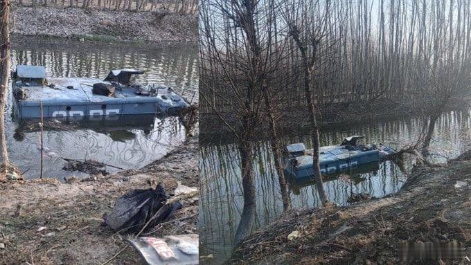 据印度媒体报道，2月21日印度中央后备警察部队（CRPF）的7名军人在查谟克什米