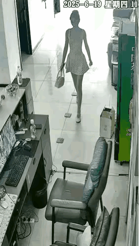 吃饭穿衣，各有所爱，女子真行！