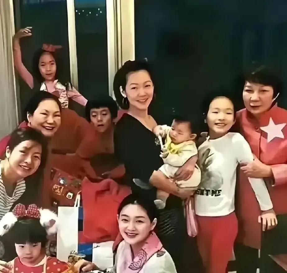 妈死了，但孩子被“照顾”得太好，反而让人骂。真相是，大S留下的信托基金和专业团