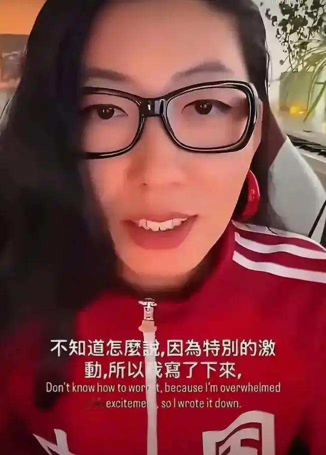 曲婉婷国内社交账号被禁引发争议可以看出，法律还是有极大局限性。由于曲婉婷她妈张明