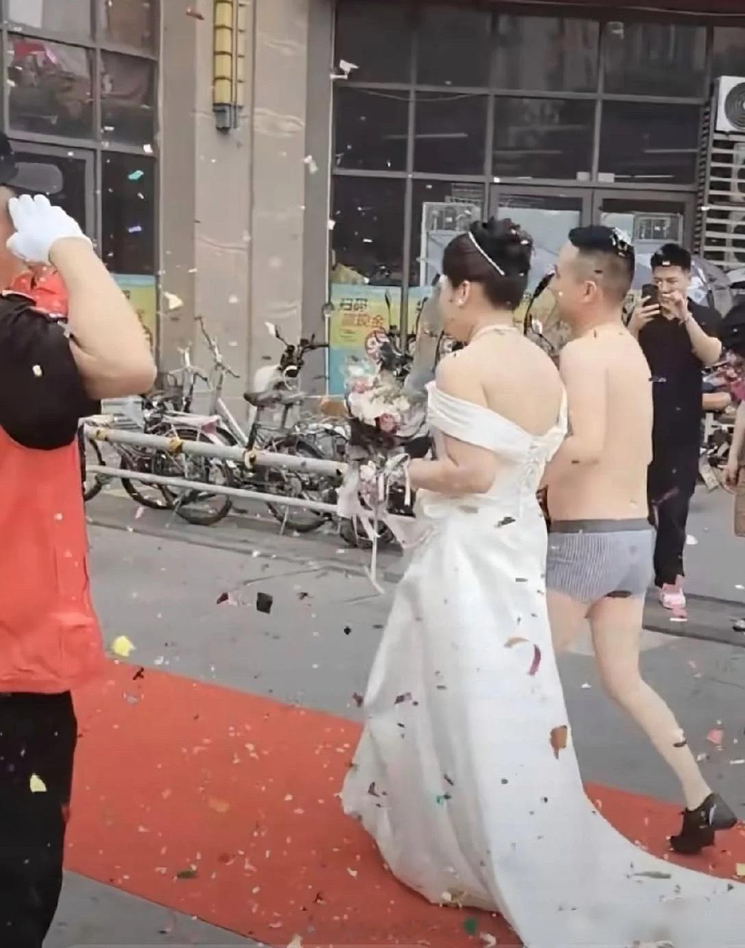 天呐，头一次看到这样的婚礼