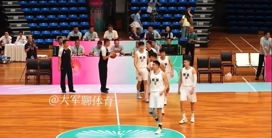 加时险胜，新疆男篮结束连败。全运会男篮附加赛，7连败的新疆男篮遭遇同样7连败的