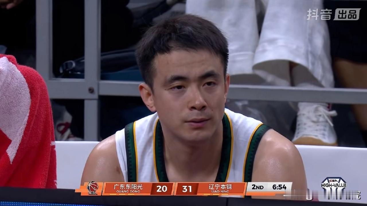 这才是乌戈的高明之处，赵继伟受益匪浅！第二阶段目前辽宁男篮迎来三连胜，总体五