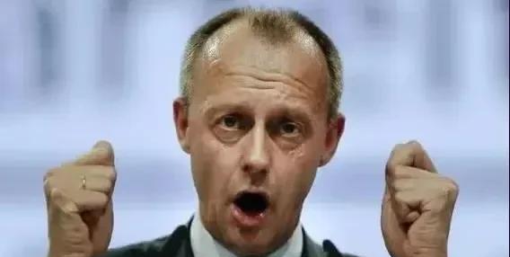 德意图升级俄乌战争强度真以为不会被反噬这事儿说白了就是俩火药桶对着炸！德国要送