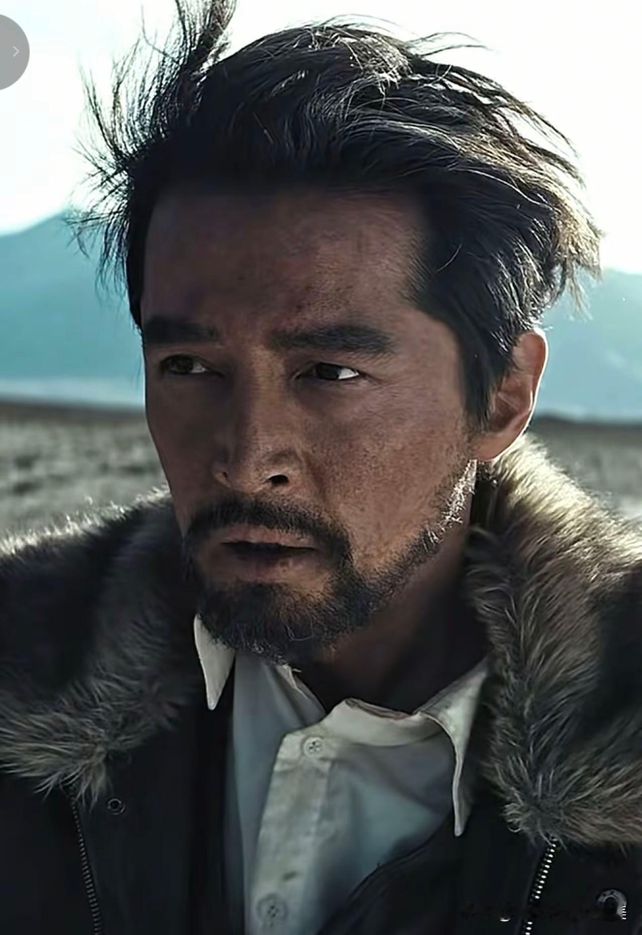 胡歌能红这么多年，真不是没道理的，在新剧《生命树》第13集，他和债主对峙