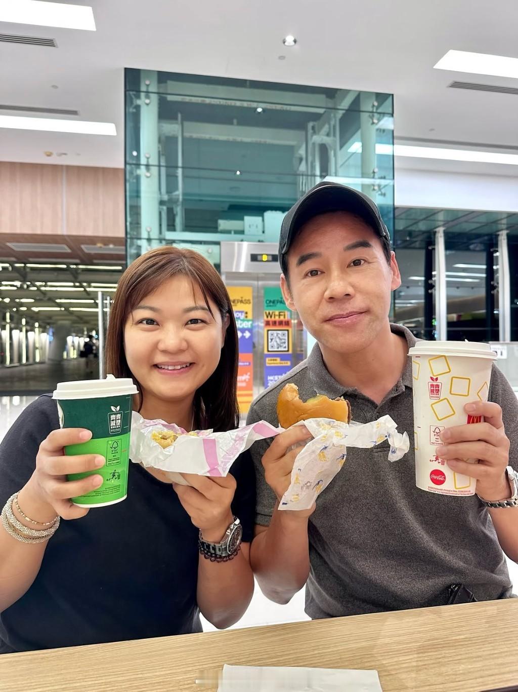 徐荣结婚20周年，麦当劳庆祝瓷婚，太太获赞绝世贤妻，撰文多谢老婆十分感动：对我盲