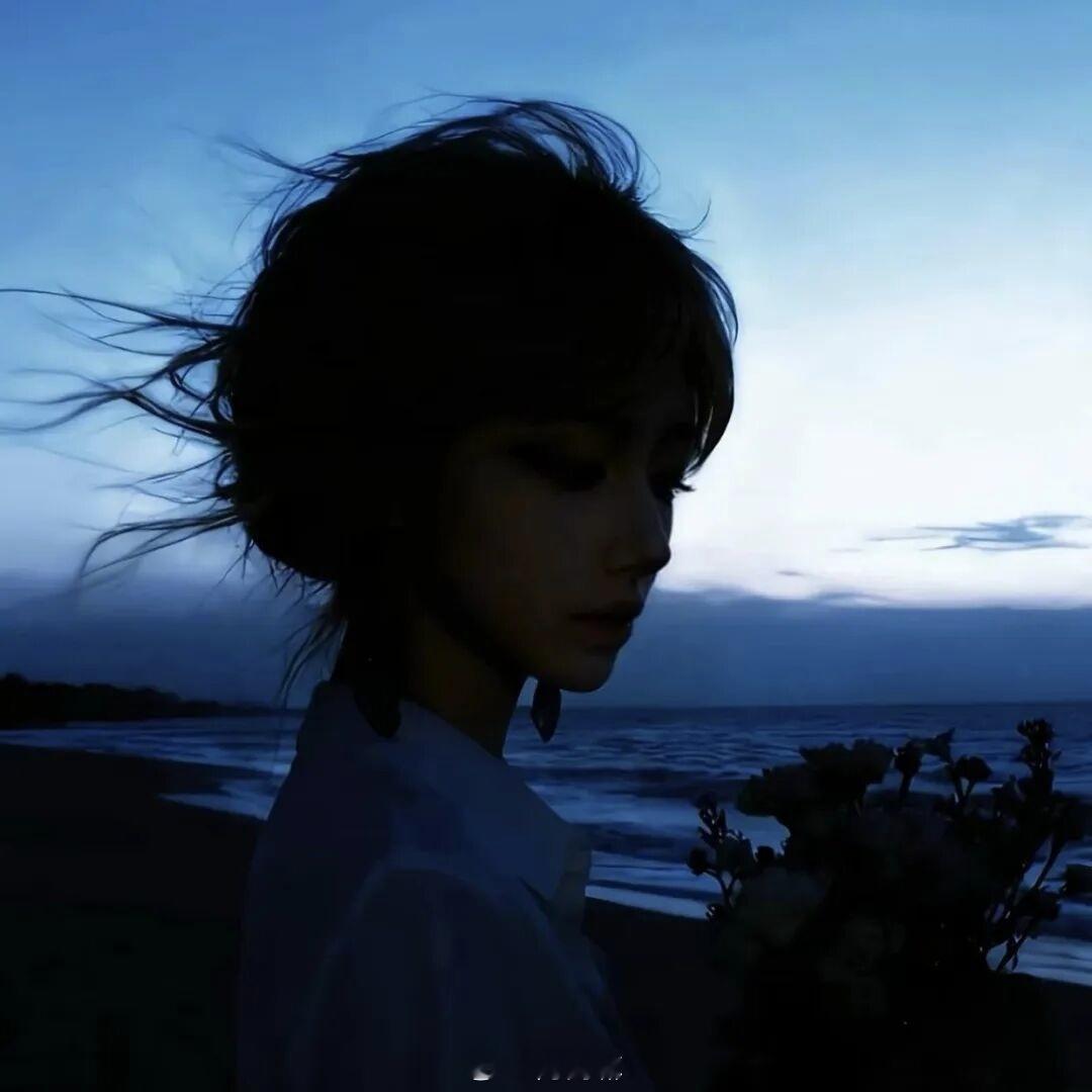 𝐖𝐞𝐂𝐡𝐚𝐭｜ins风高质感头像｜｜蓝色系女生头像｜优质女头|氛