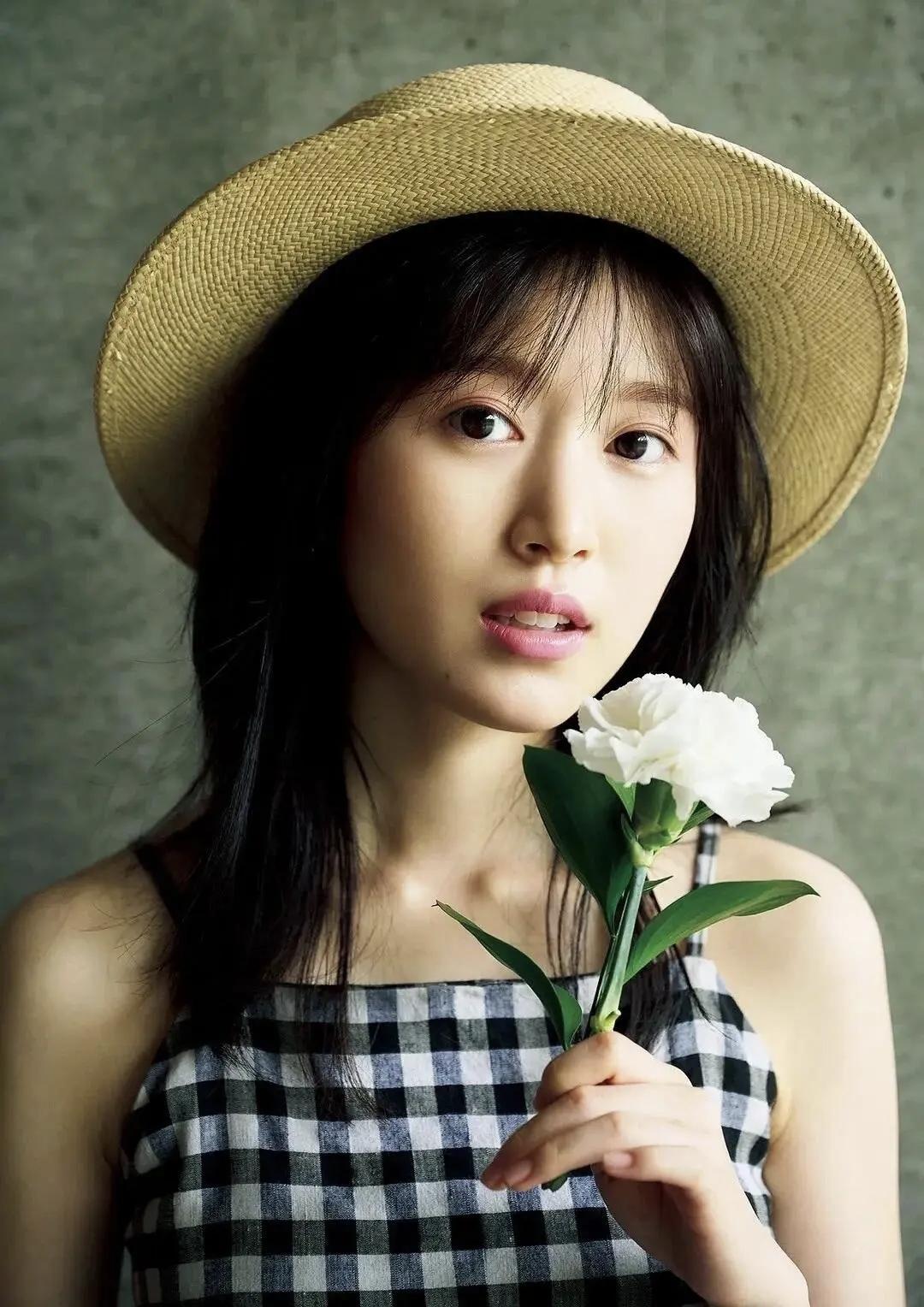 写真集系列/日系软妹写真，清纯可爱，温柔漂亮日系旅摄写真集人像写真摄影约拍写