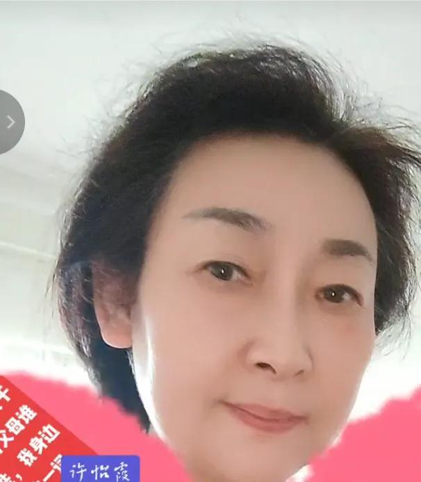 最近，大红唇再也不淡定了！今天发了六个小文，都是指向柴桑大姐的，真是急眼了！