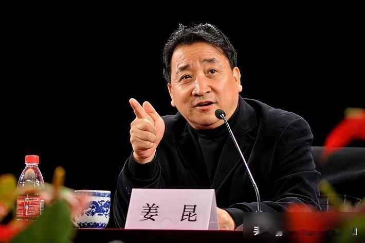 吃一堑长一智！小人不得不防！德云社出台重磅规定！最近很多去德云社小剧场听相声的观