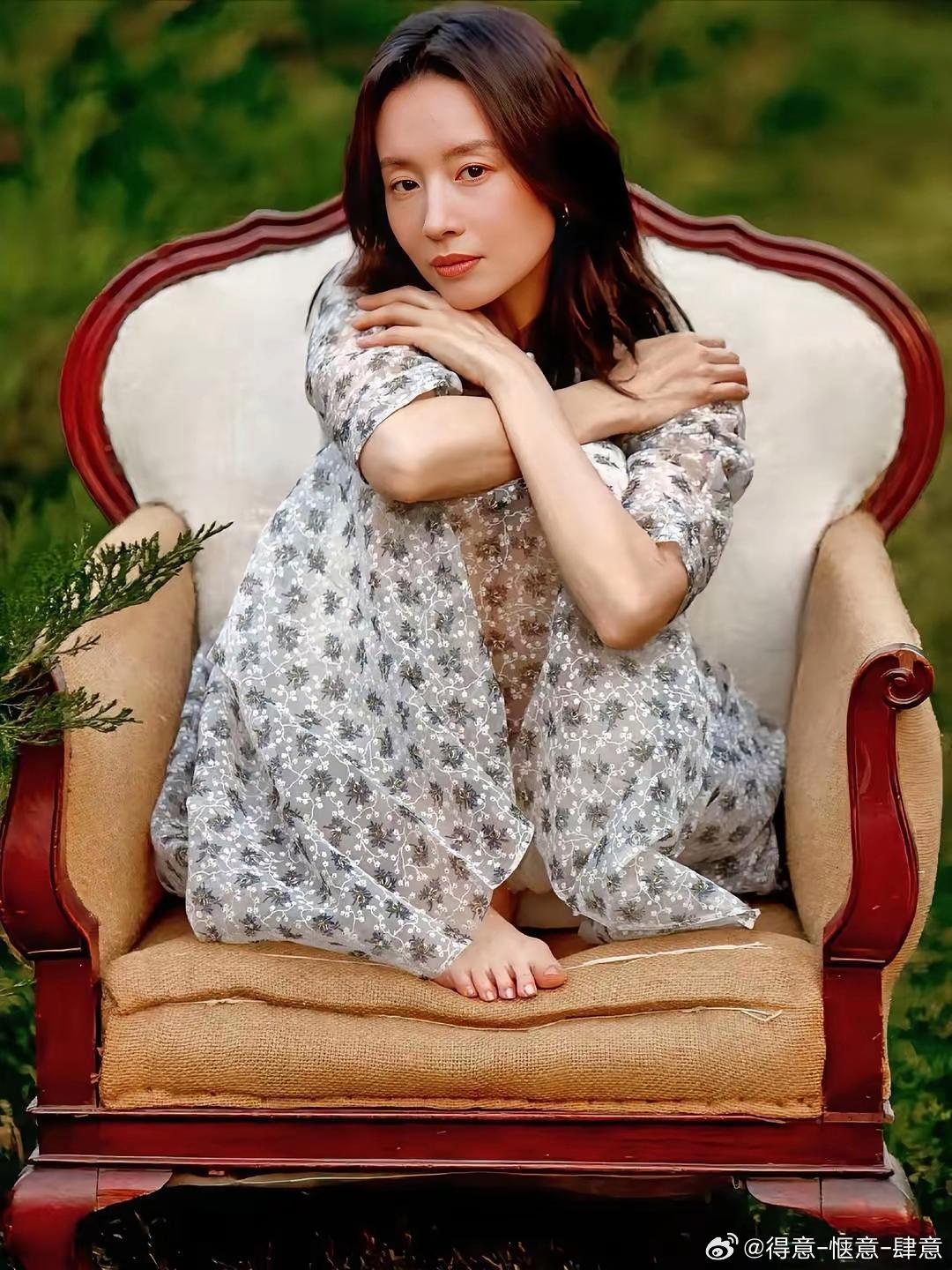 董洁160cm，多少人心中女神