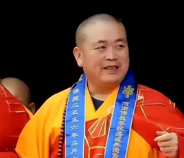 关于释总经典语录：1、我在寺庙里许了愿，没想到全让和尚实现了！2、上一个出事