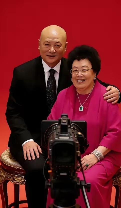 ＂一开始，我不想娶陈丽华。”迟重瑞表示：“实际上，我曾多次拒绝过她，然而，198