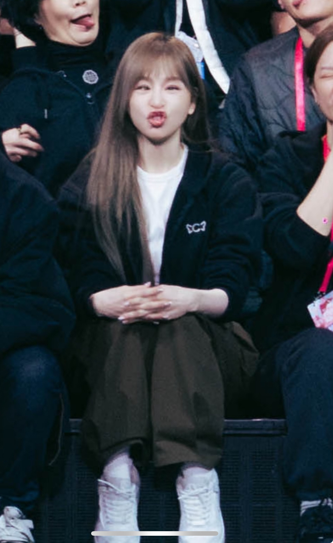 可爱到爆炸哈哈哈哈哈