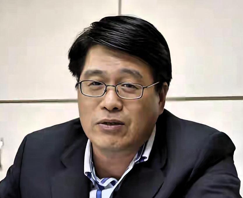 表面全票赢麻，实则满盘皆输！游盈隆入主中选会，绿营政治算计彻底落空3月13