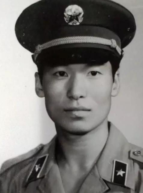 1987年，一架歼-6在试飞时不幸坠毁，受伤的试飞员走了6个小时都不见人烟！就在