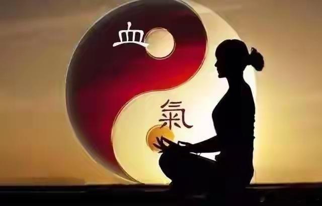 阴阳解惑《中医密码》中“所入为阳，所出为阴”的规定，与《内经》“天为阳、地为阴”