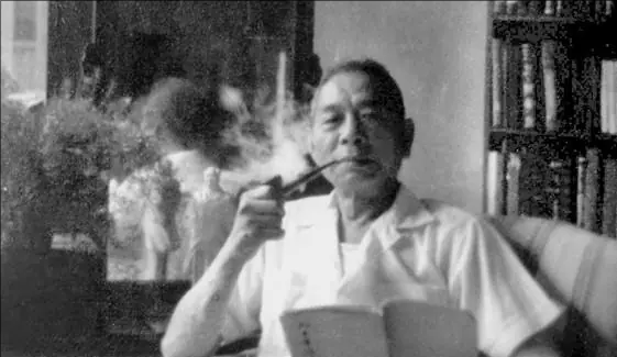 1980年，我国洲际导弹首次发射，但计算弹头的落脚点却难住了众多科学家，一位扫了