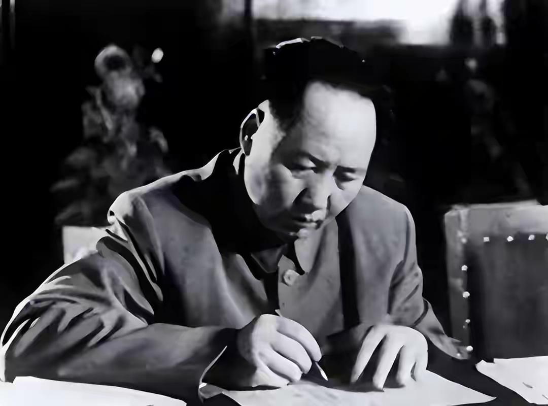 外国专家：毛泽东之所以打仗厉害，主要有3大“看家本领”研究毛主席多年的美国学