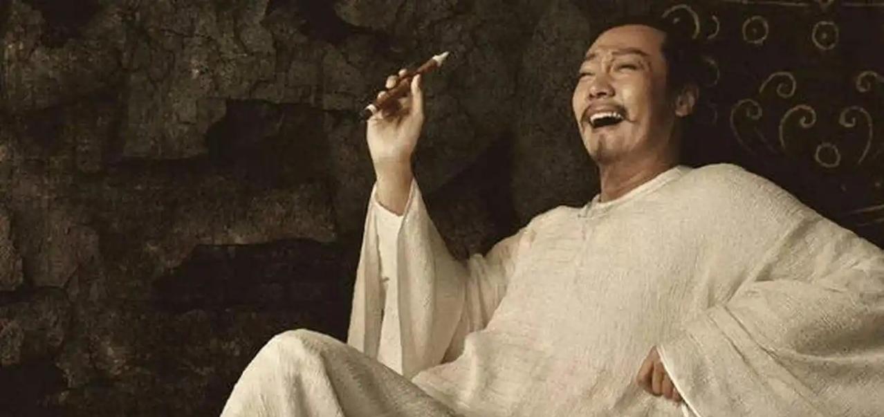 唐玄宗让李白为他写歌词，醉酒的李白让高力士给他脱靴子。不久后，高力士用了一招，让