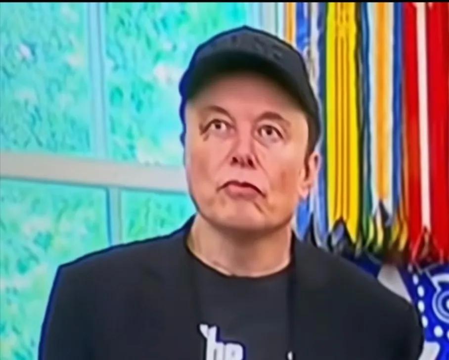 马斯克又被特朗普“扎了一刀”，马斯克前脚刚从白宫辞职，后脚白宫就宣布钢铁的关税从