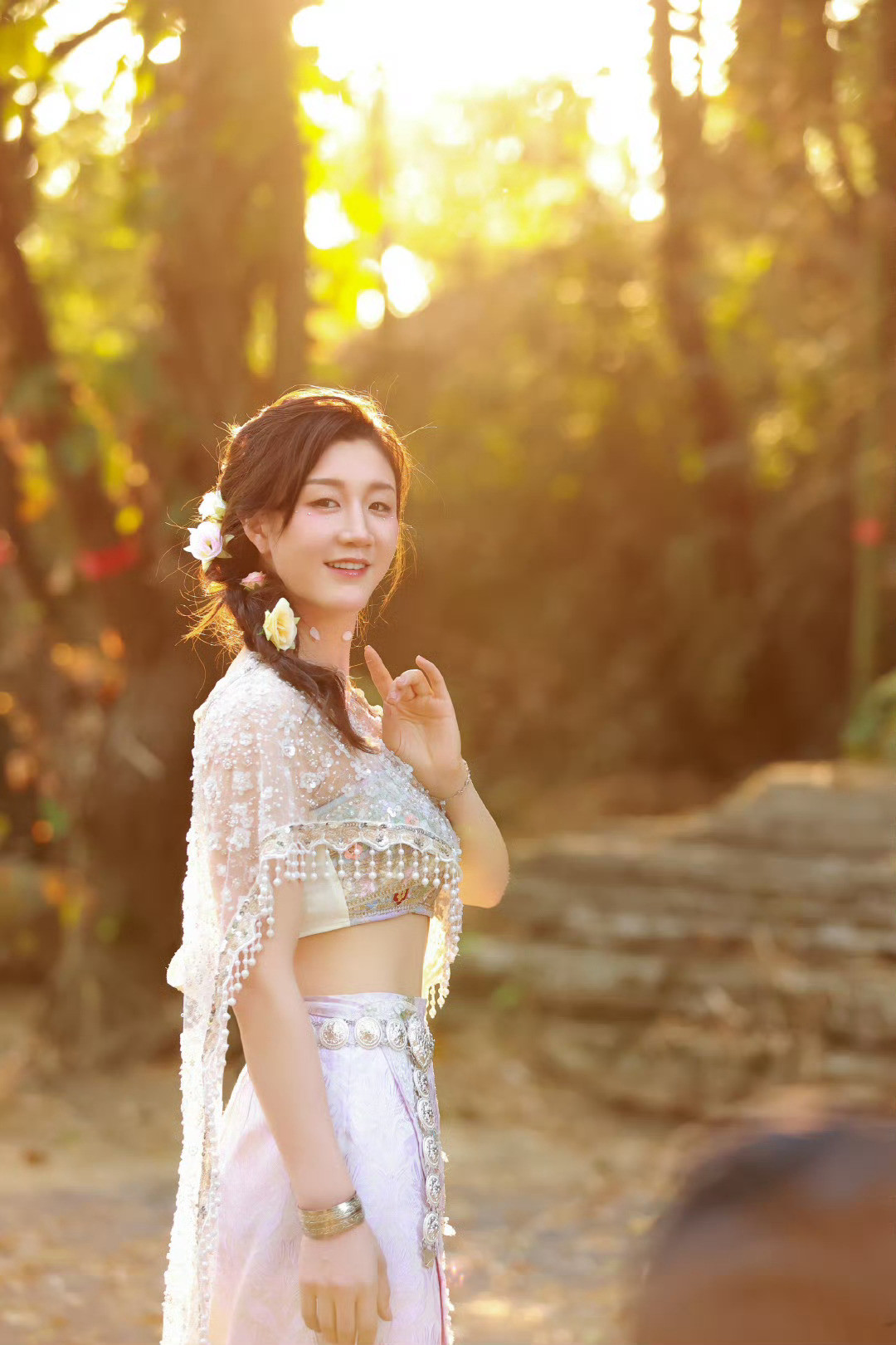 陈梦妈妈头顶一座塔开车哈哈哈漂亮的和搞笑的妈妈🤩​​​