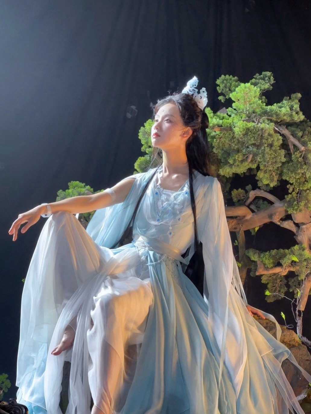 陈都灵陈都灵玉面观音写真我的妈呀陈都灵这是真女菩萨临世嘟嘟这清