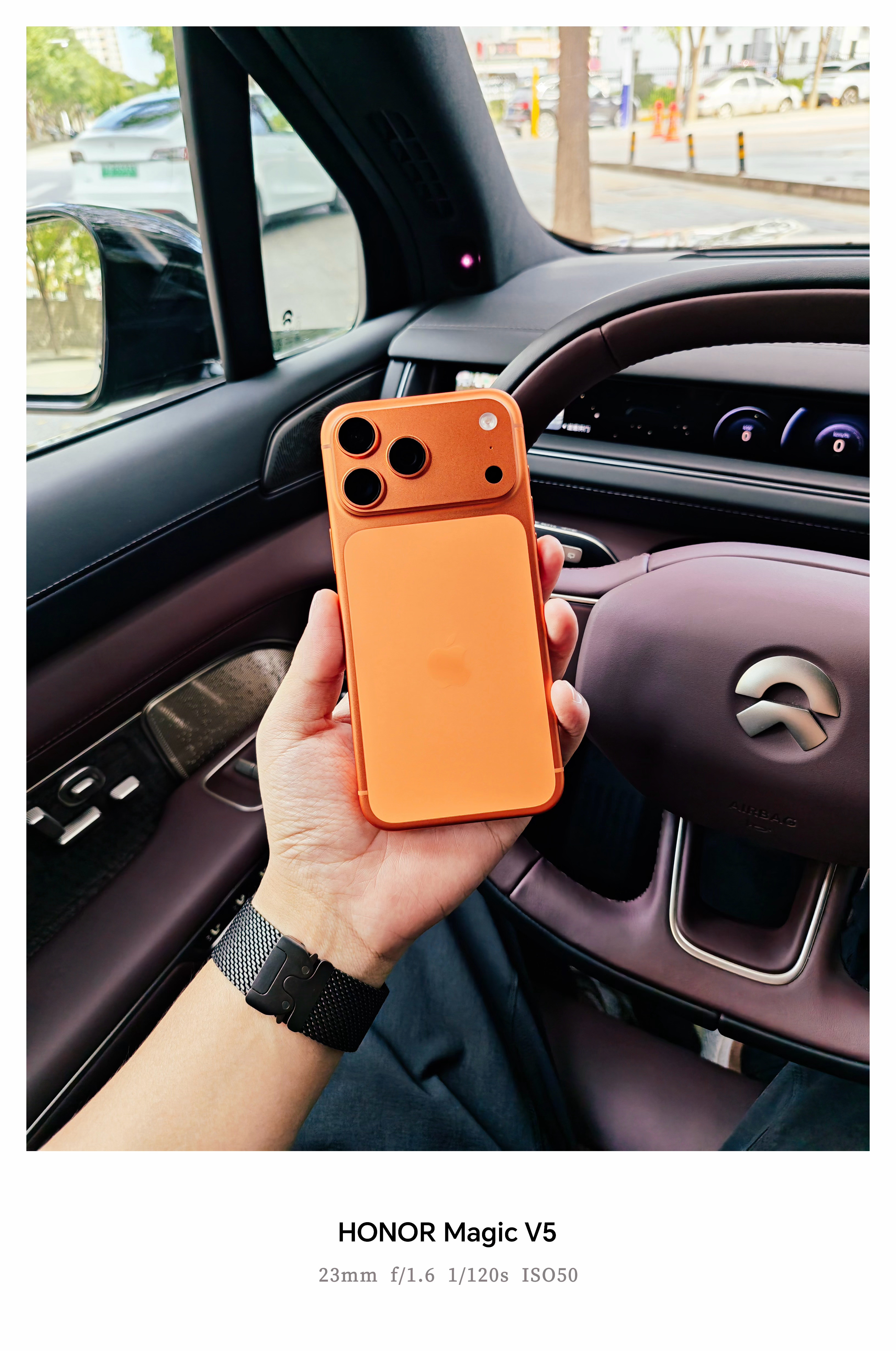 我只能说，iPhone17ProMax的橙色和蔚来ES8的内饰，非常