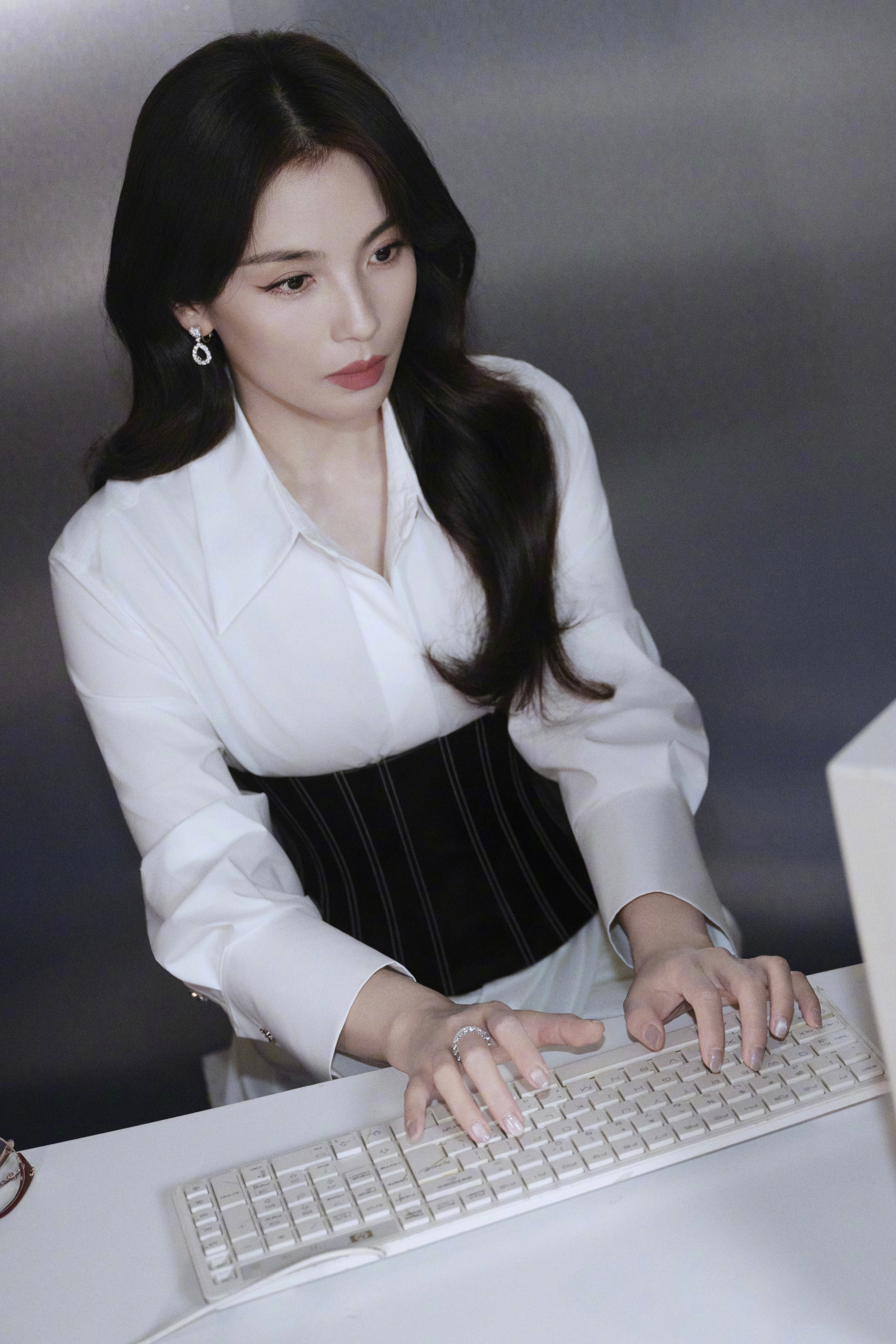 熟女味满满的刘涛妈妈太有感觉了