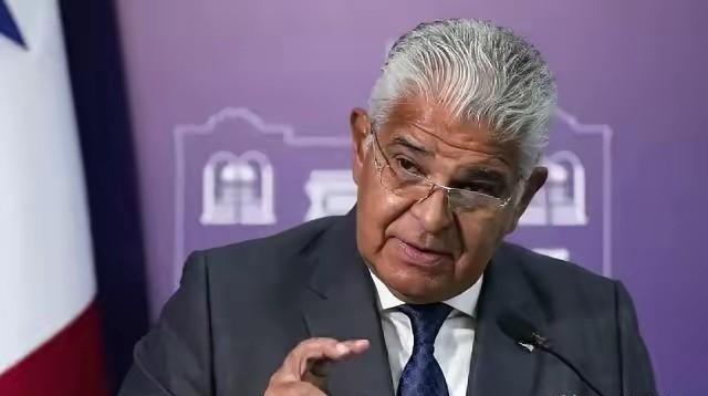 从悍然撕毁中方30年合同，到卑微哀求：“哪怕只给4%的货也是救命稻草”，巴拿马只