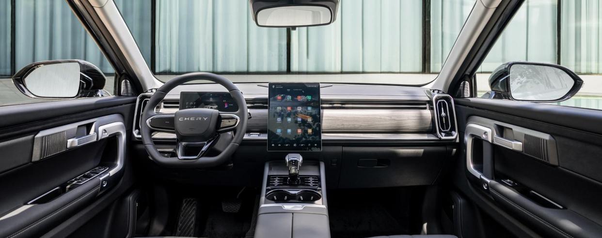 我原本不信：6万多买路虎同款？直到走进店里——实车比照片更唬人。销售一句话把我拿