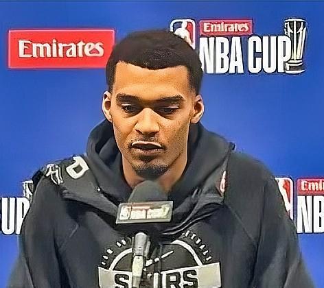 马刺新星文班亚马真谦虚啊！文班在今日接受采访谈到马刺与雷霆之间正在萌芽的潜在对