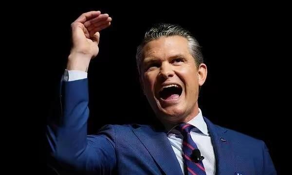 美国战争部长的训话完全是照着解放军的思路，继乌干达照搬解放军模式后，美国也来了。