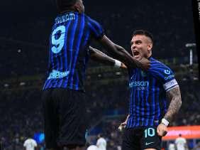 关于厕所报纸米体编造的假新闻，我看了眼标题就不再往下看了，那新闻的内容自相矛盾，