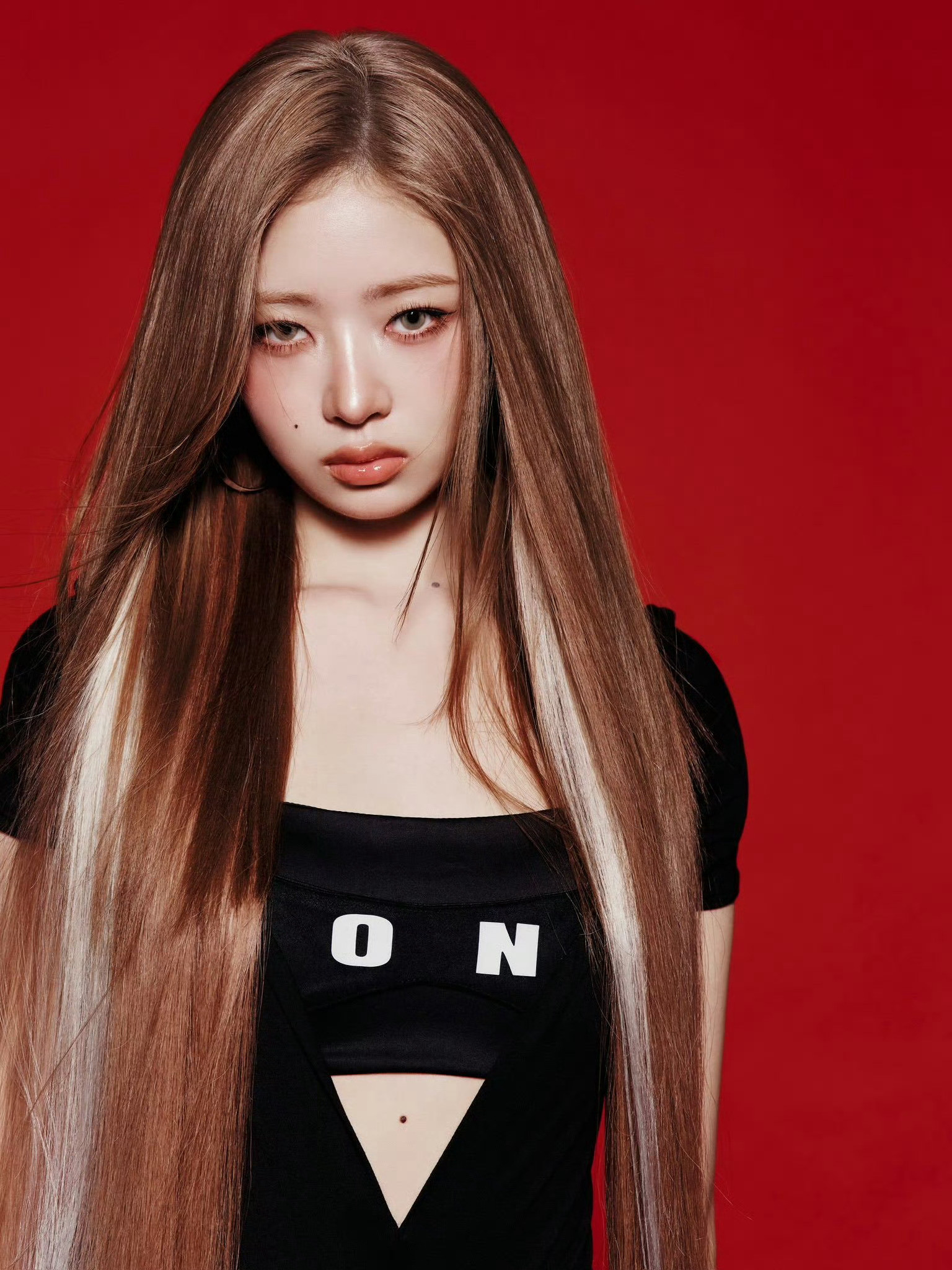 这套图感觉好看IVE正规二辑『REVIVE+』概念写真先行曲「BANGBANG