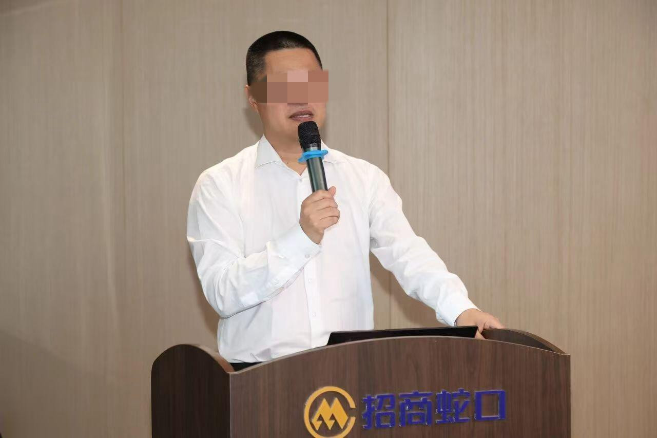 #杭州酒局涉事KTV称暂不营业#【“杭州酒局”事件续：建发派专人处理，涉事KTV