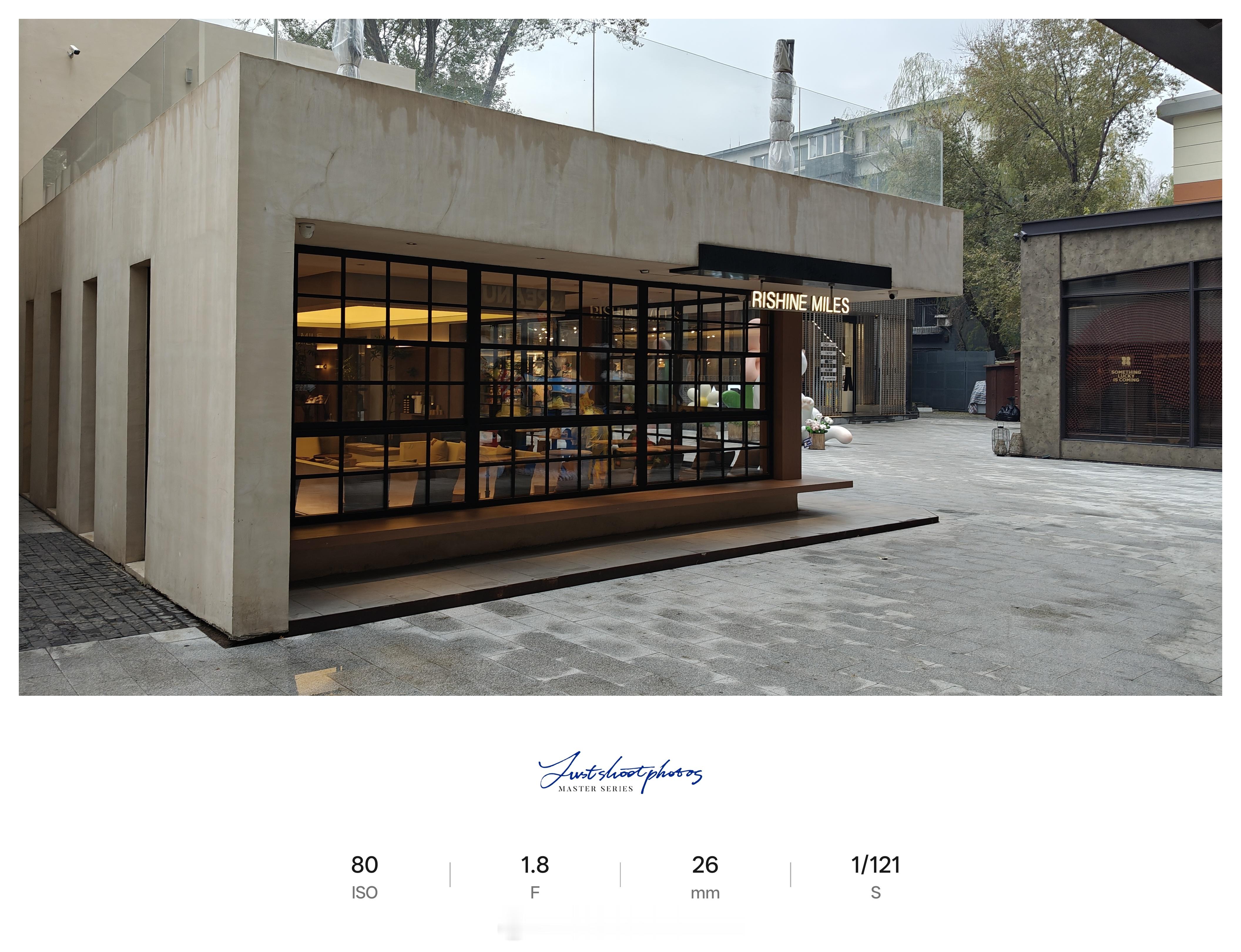 ☁|𝐂𝐨+2𝐅𝐞=𝐂𝐨𝐟𝐟𝐞𝐞偷得浮生半日闲咖啡有苦