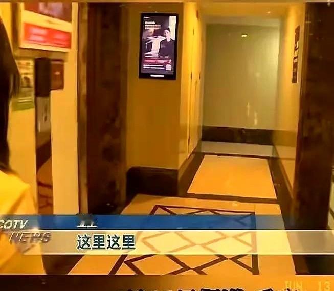 建筑物散发的难闻异味总是能上升到诡异层面，带有一种让人难以言状的焦虑。有网友