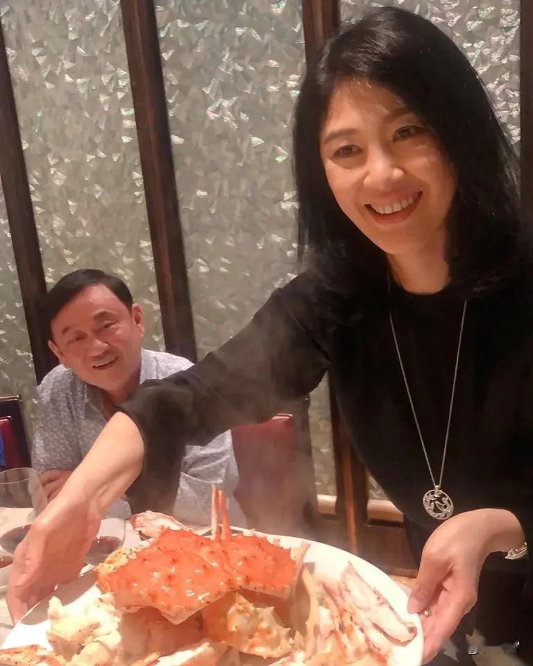 最近泰国政坛流传大瓜：传闻为泰党准备联合克拉党联手推翻阿努廷。先看硬数据：为泰