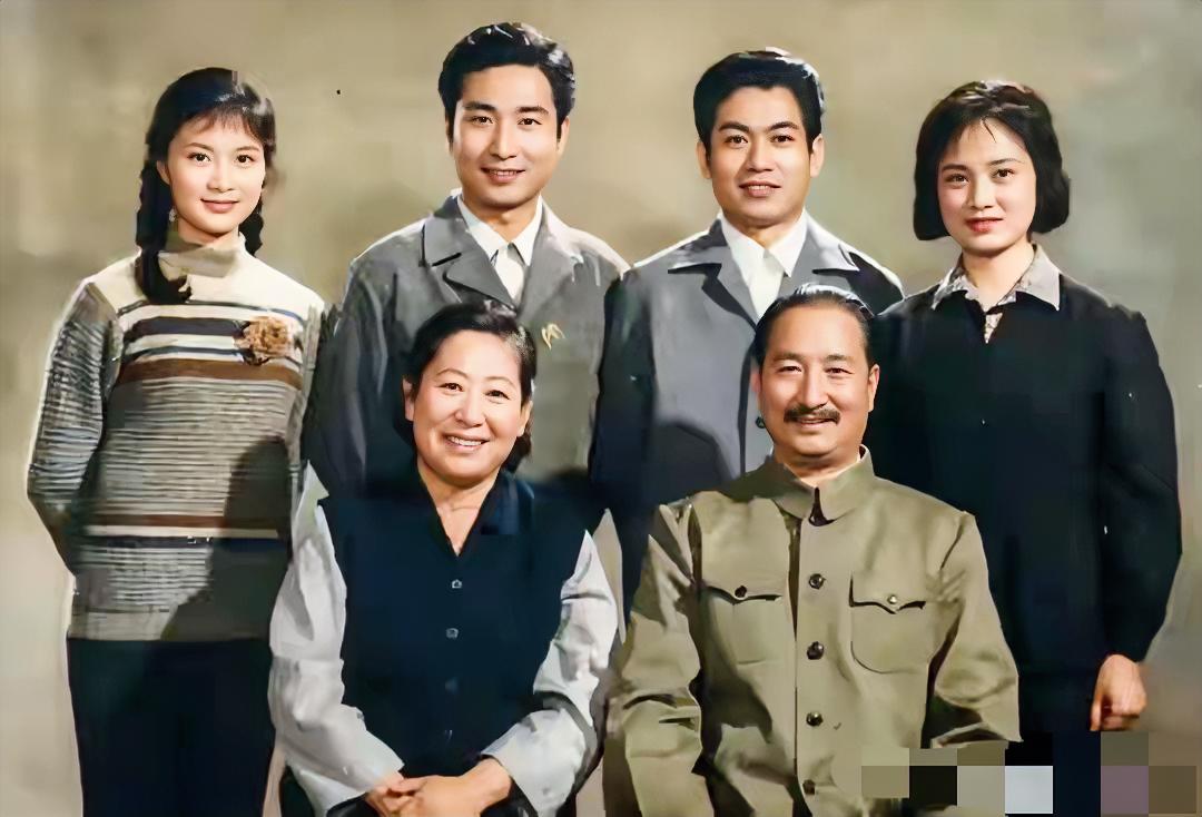 我敢打赌！90%的年轻人都不认识这些老演员，谁要是能认出三个，就算我输！