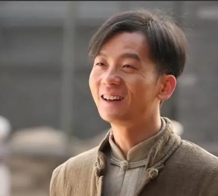 2005年，电视剧版《活着》筹拍，名为《福贵》，投资方要求必须在姜文、王志文之间