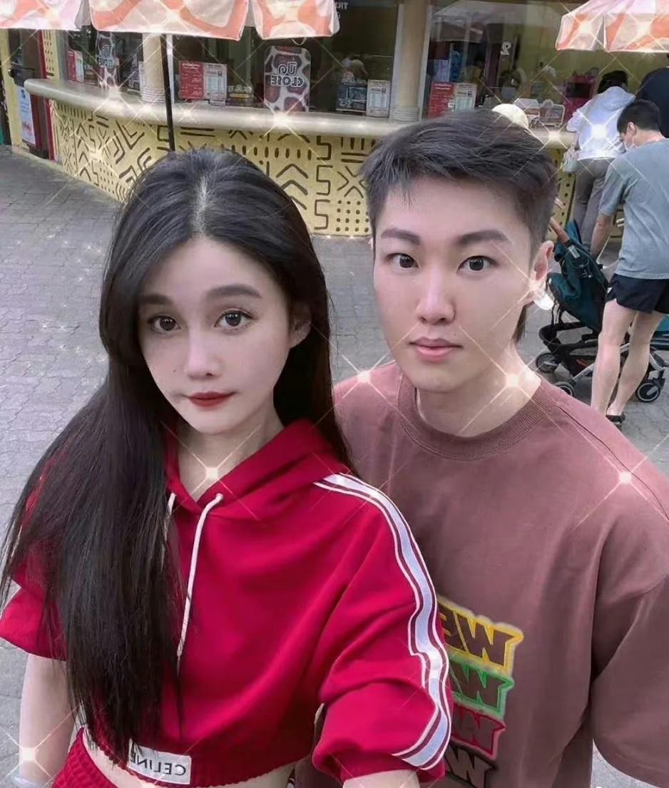 赵本山家的保姆说，我已经把球球当成闺女了，可是她现在结婚了，我也不去说她了。