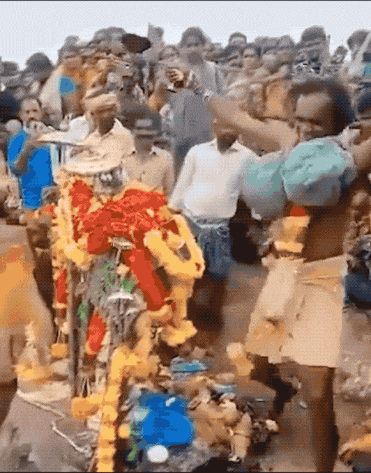 印度太愚昧了：祭司自称能“神力飞行”，从山顶跳下当场摔死！印度安得拉邦近日发生一