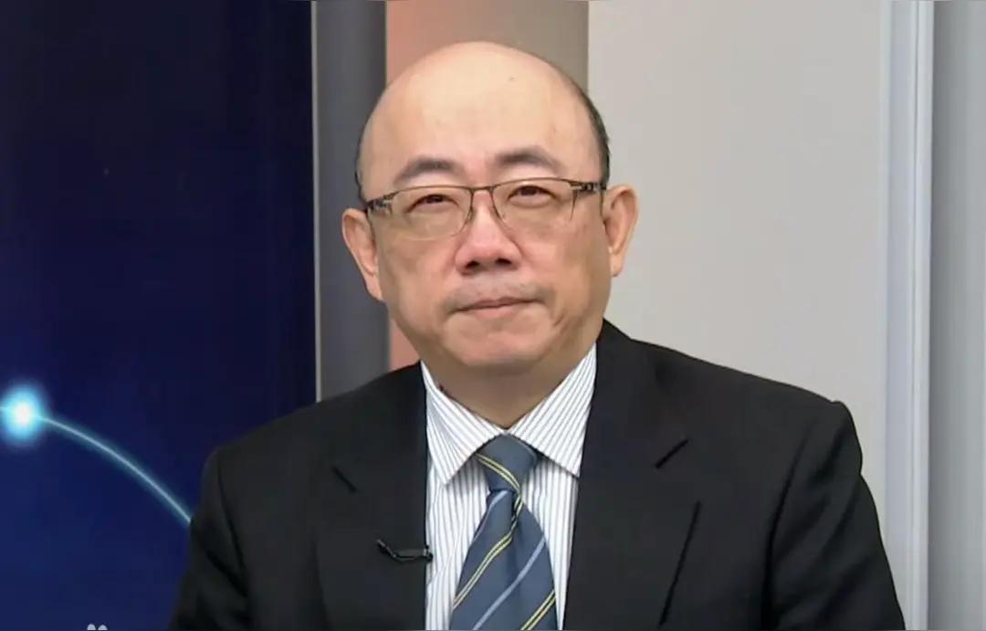 连郭正亮都叫郝龙斌不要出来选了。因为郝龙斌已经两次选过国民党党主席了，一次输给吴