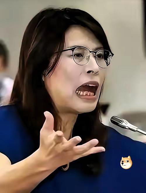郑丽文，到手的国民党主席的位子，恐怕要飞了！熟悉国民党运作逻辑的邱毅指出，从