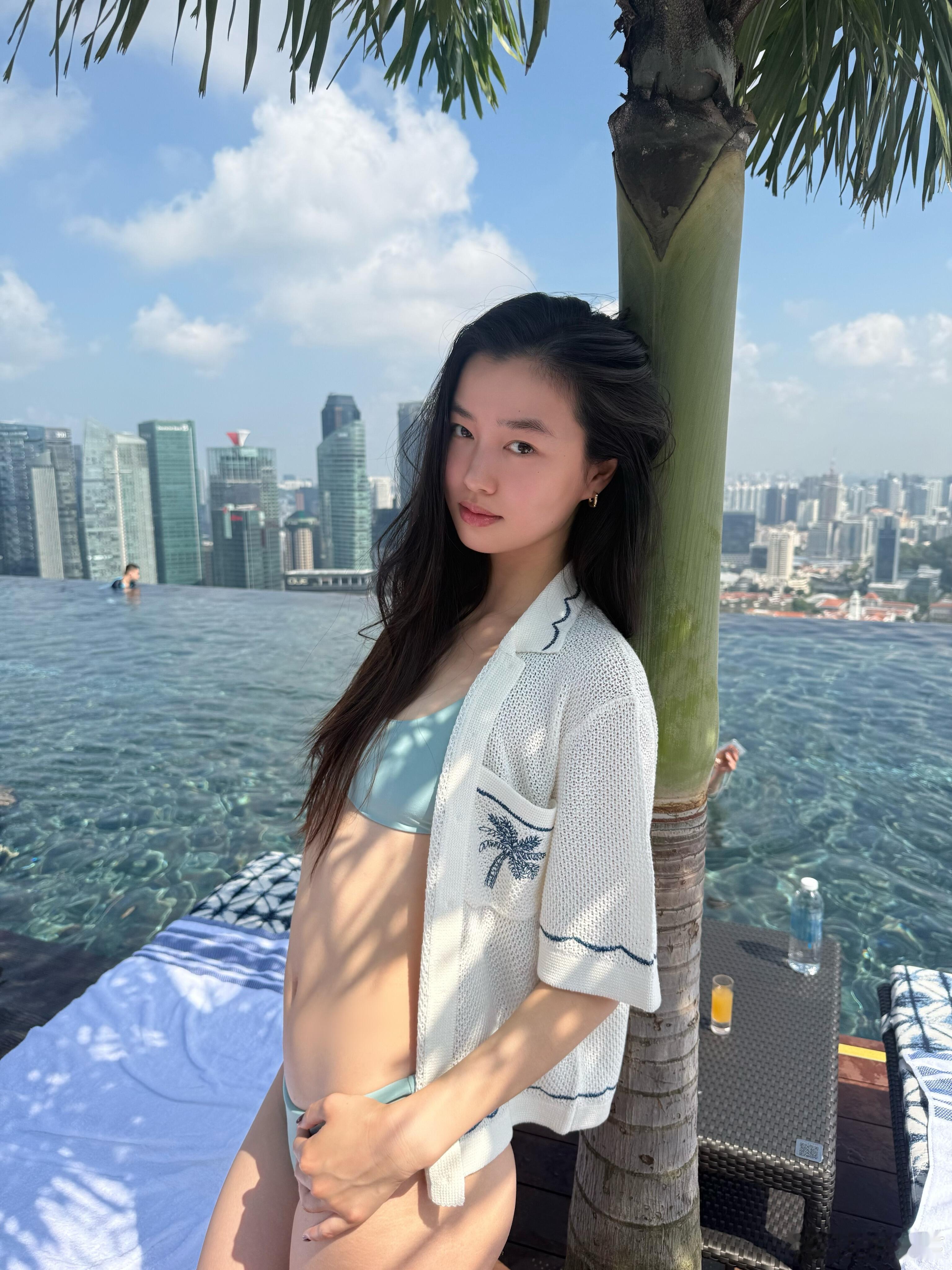 陈瑜新加坡比基尼大片