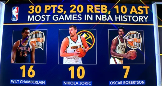 NBA常规赛，掘金客场136-131战胜马刺。全场比赛，掘金中锋尼古拉-约基