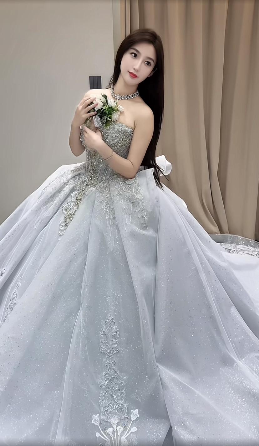 要结婚了，选哪一套做婚纱呢？