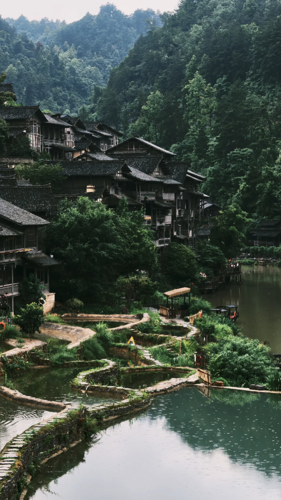 贵州乌江寨｜影石luna拍出的水墨古寨🌧️