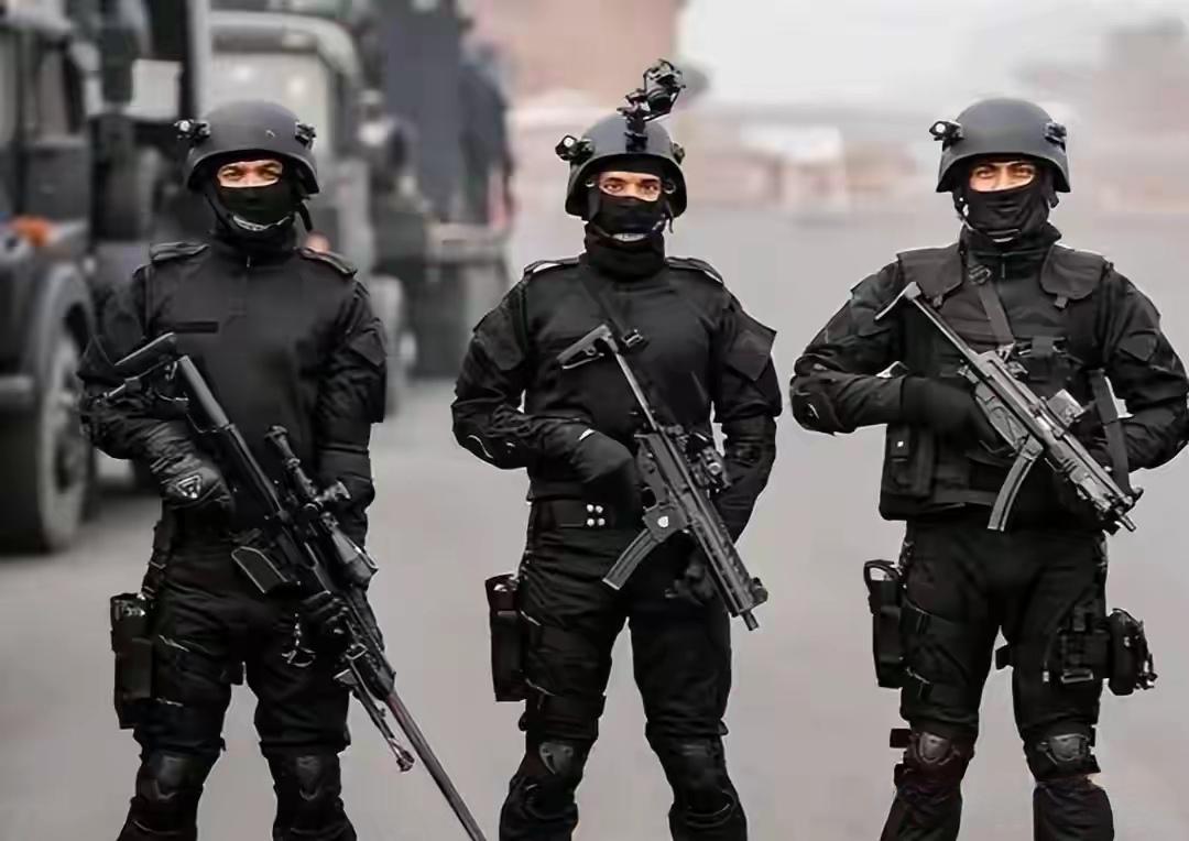 印度黑猫特种部队，全球特种部队战力天花板！1987年12，营救被反对派劫持的6